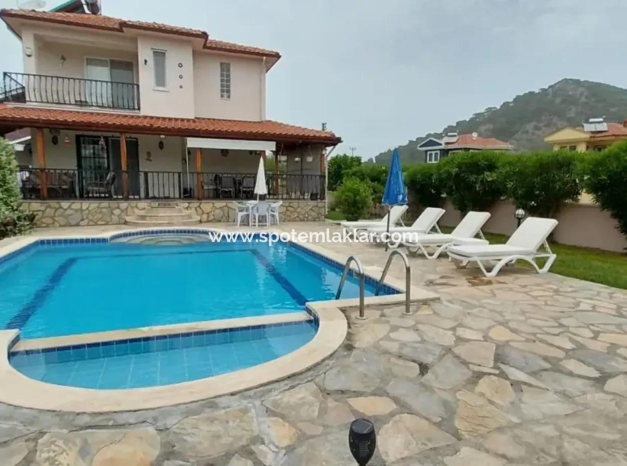 3 1 Villa Mit Pool Auf 580 M2 Freistehendem Grundstück In Dalyan, Muğla