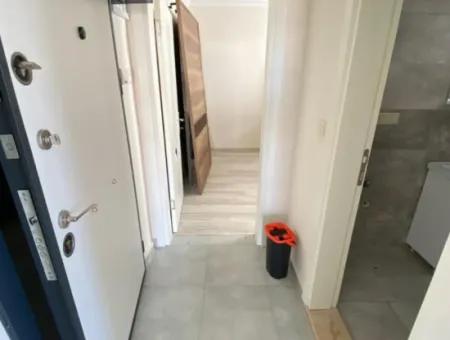 Zu Verkaufen In Ortaca, Mugla 1 1 Erdgeschosswohnung Mit Großem Balkon.