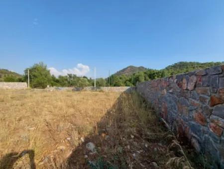 Freistehendes 1 000 M2 Baulizenz Bereit Grundstück Zum Verkauf In Köyceğiz Beyobasi