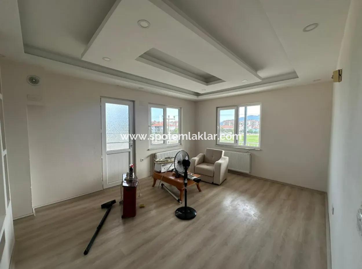 Ortaca Cumhuriyet Mah. 2 1 110 M2 Apartment For Sale