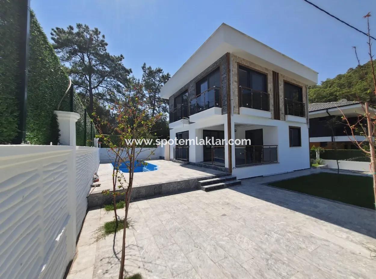 150M2 New Duplex For Sale In Muğla Dalaman Şerefler