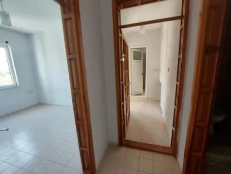 Unfurnished 3 1, 140 M2 Middle Floor Apartment For Rent In Ortaca Kemaliye