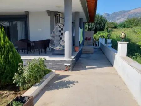 210 M2 Single Storey Well-Maintained House On 780 M2 Plot In Köyceğiz Yanida For Sale