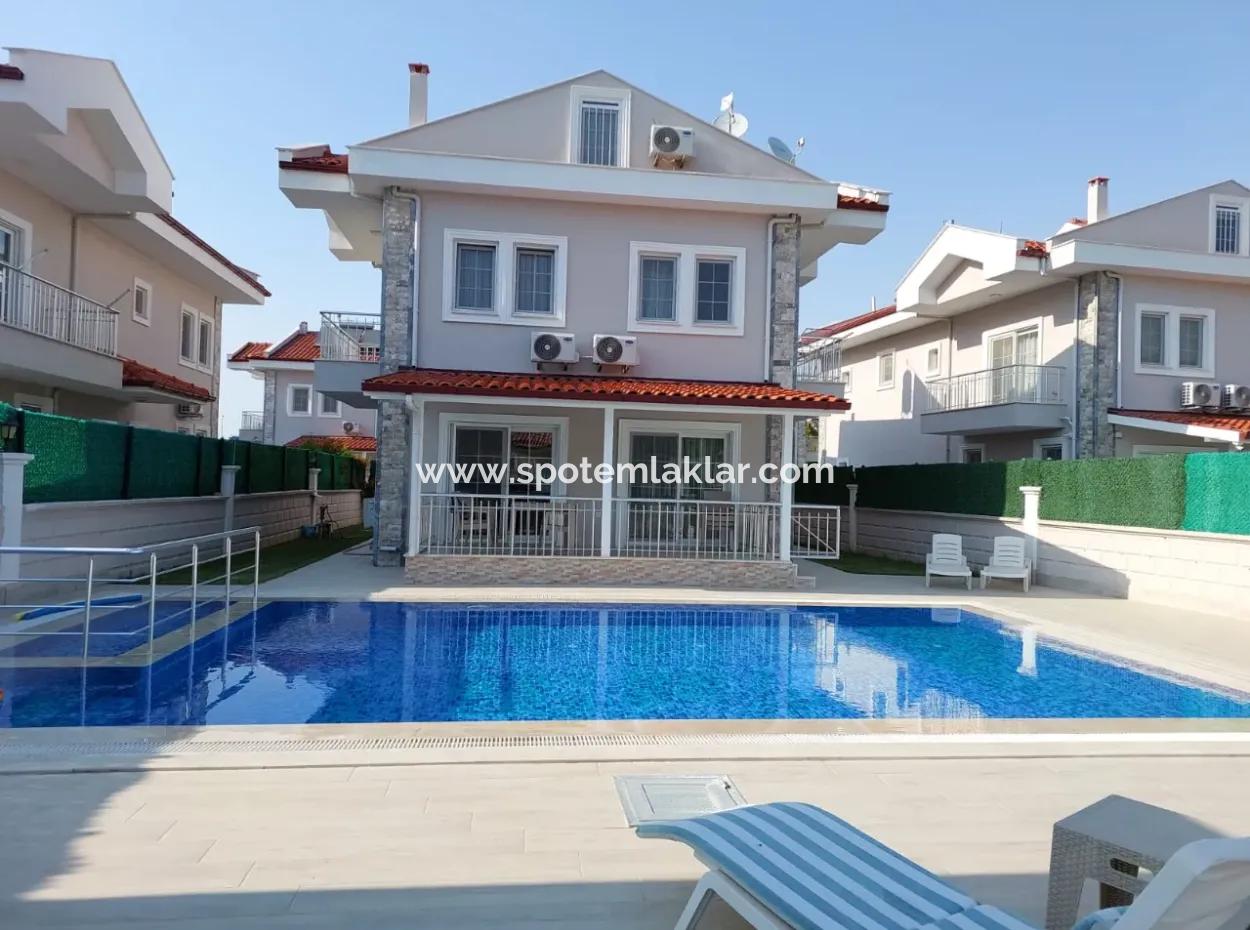 Muğla Dalyanda 5+1 Müstakil Villa Eşyalı Olarak Satılık