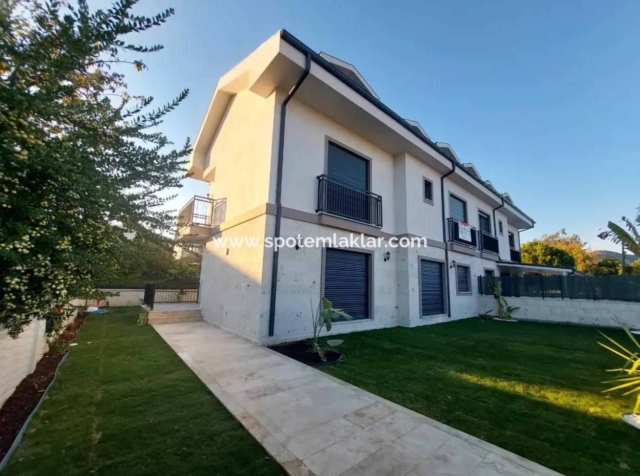 Muğla Dalyanda Sıfır 5+1 Lüks Tripleks Kiralık