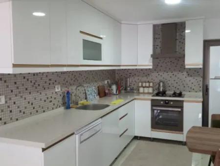 Köyceğiz Köyceğiz Köyünde 4+2 Yüzme Havuzlu Eşyalı Müstakil 2 Daire Kiralık