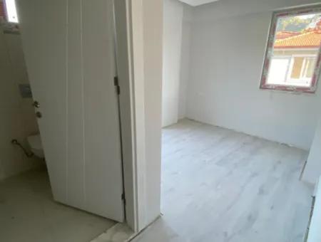 Ortaca Çaylıda Kiralık 2+1 Sıfır Arakat Daire.