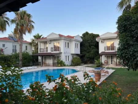 Dalyan400M2 Arsa İçerisinde Satılık Villa